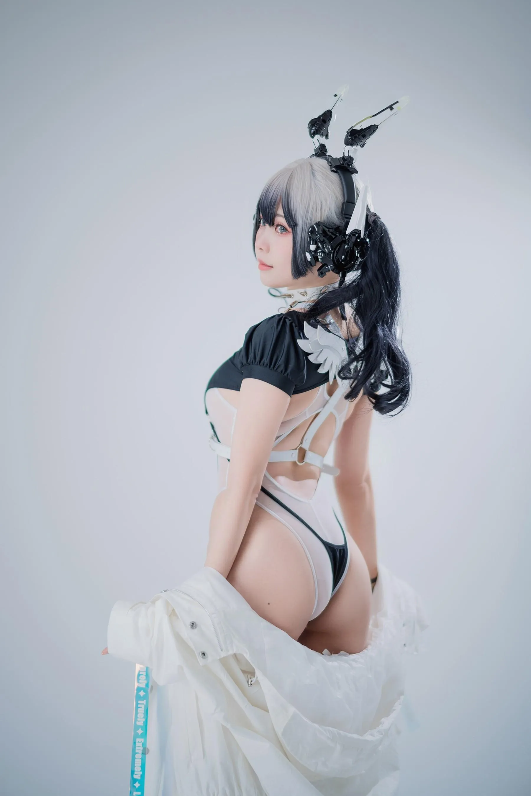 ElyEE子 – NO.125 CyberGirl Blanche [42P]插图1
